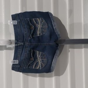 No Boundaries brand jean shorts Size‎ 13
